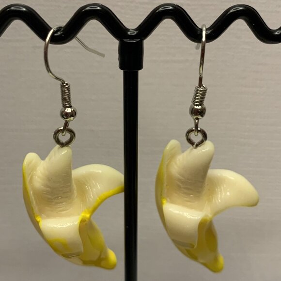 Banana Earrings, Fruit Earrings, Funny Food Earrings, Silly Earrings, Gift Idea - Picture 3 of 4